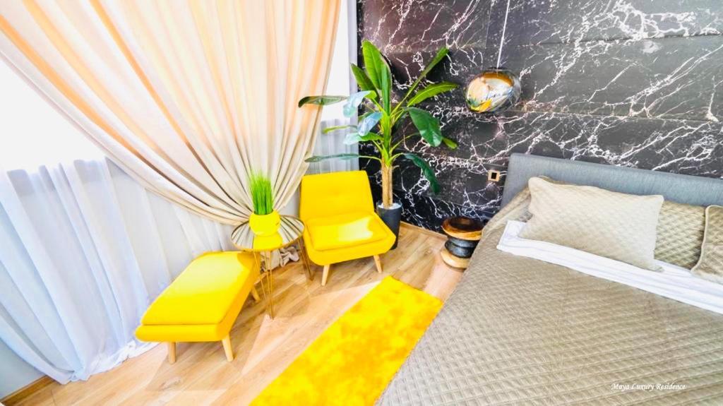 פויאנה ברשוב Maya Luxury Residence מראה חיצוני תמונה