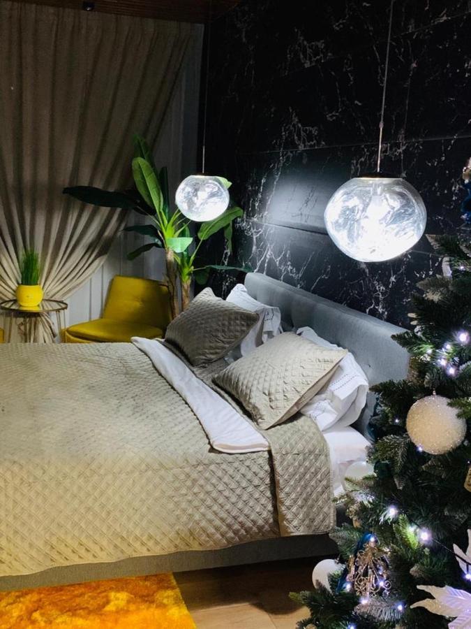 פויאנה ברשוב Maya Luxury Residence מראה חיצוני תמונה