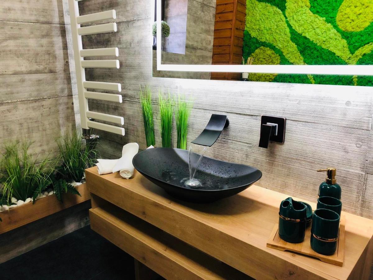 פויאנה ברשוב Maya Luxury Residence מראה חיצוני תמונה