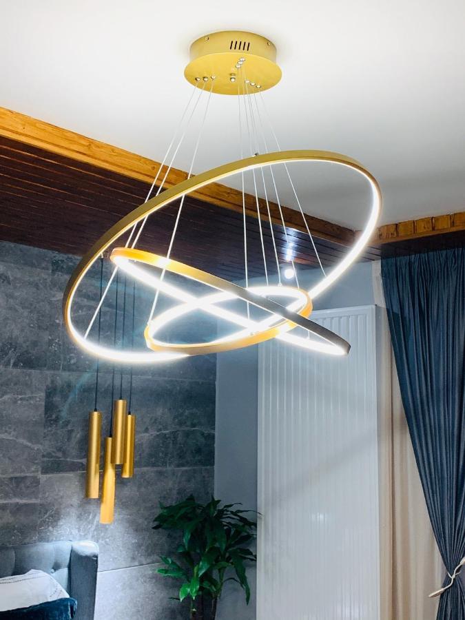 פויאנה ברשוב Maya Luxury Residence מראה חיצוני תמונה
